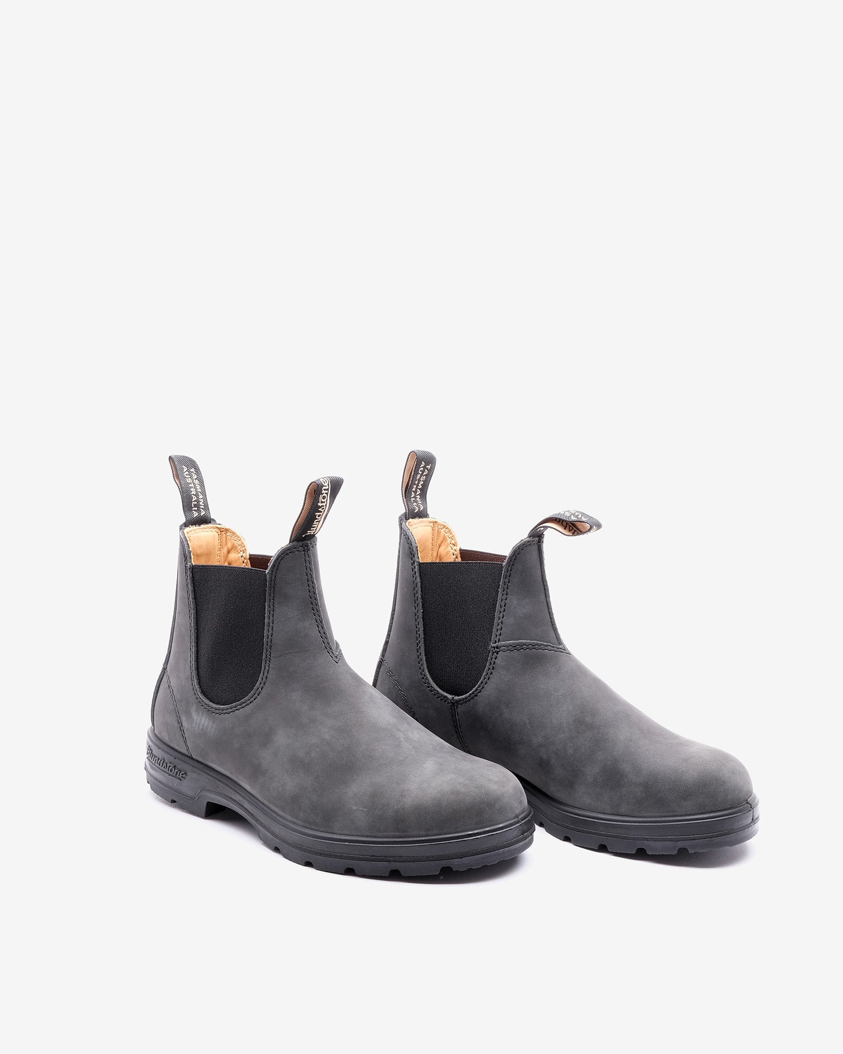 587 Rustic Black Leather Boots