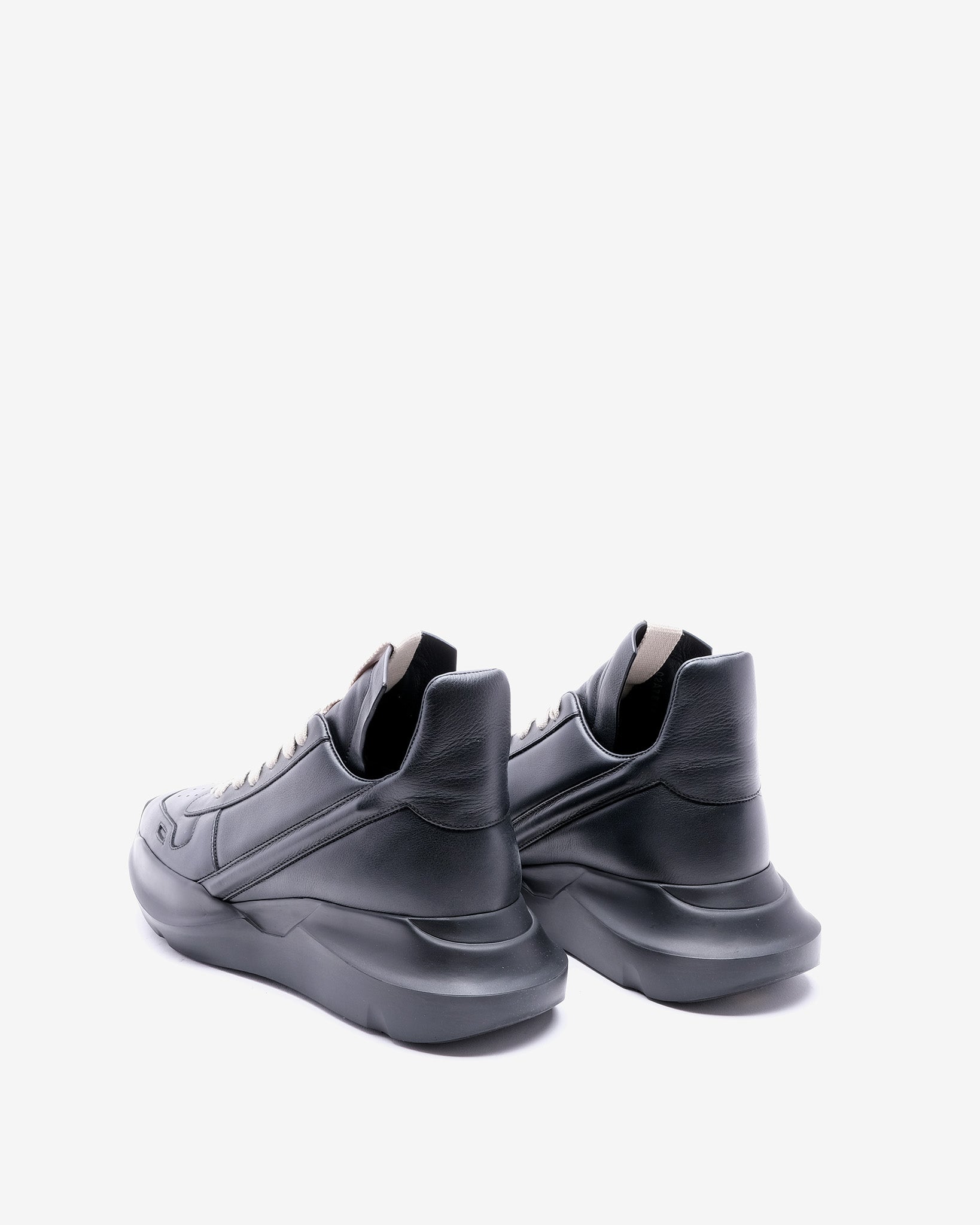 Geth Runner Black Sneakers